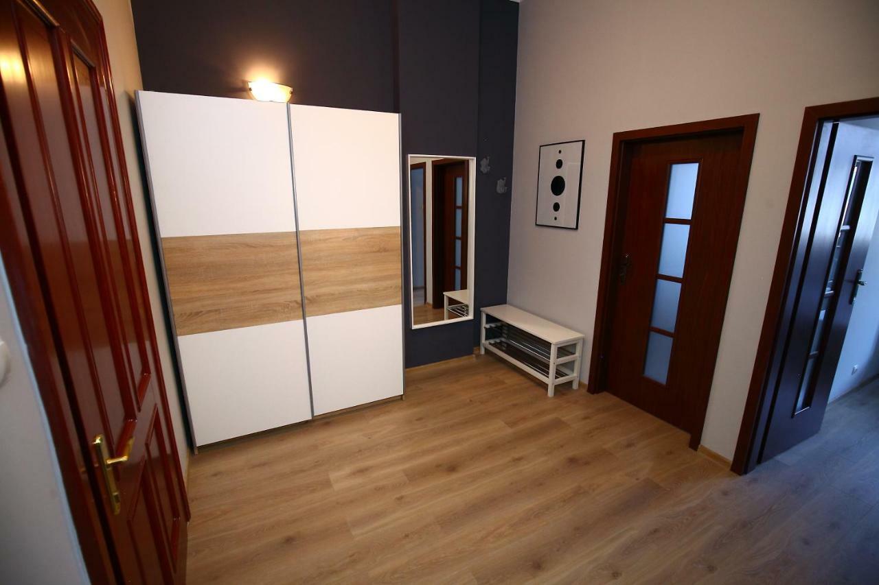 Szabla Apartment *
